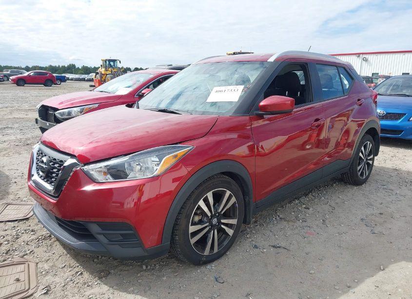 Photo 2 of 2020 Nissan Kicks SV XTRONIC CVT (VIN 3N1CP5CV9LL570117)