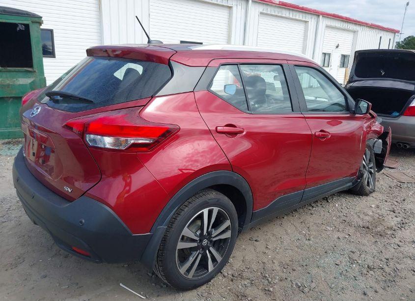 Photo 4 of 2020 Nissan Kicks SV XTRONIC CVT (VIN 3N1CP5CV9LL570117)