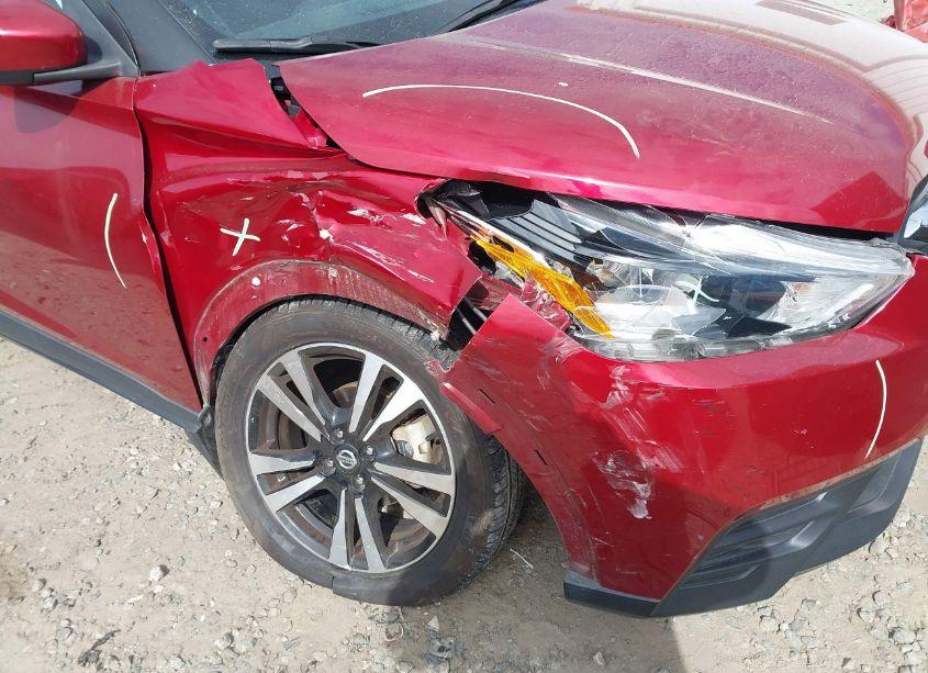 Photo 6 of 2020 Nissan Kicks SV XTRONIC CVT (VIN 3N1CP5CV9LL570117)