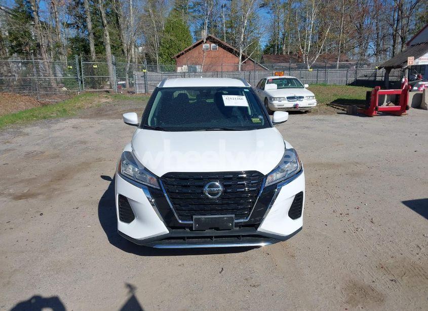 Photo 12 of 2021 Nissan Kicks SV XTRONIC CVT (VIN 3N1CP5CV9ML485943)