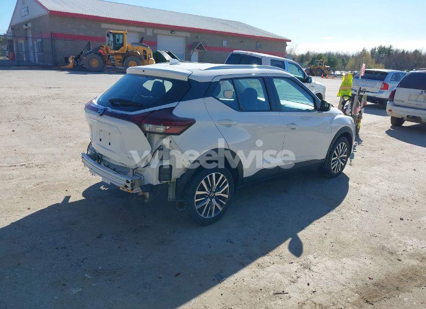 Photo 4 of 2021 Nissan Kicks SV XTRONIC CVT (VIN 3N1CP5CV9ML485943)