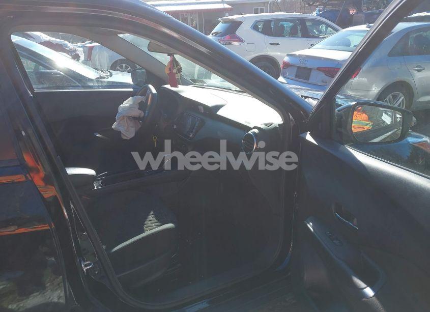 Photo 5 of 2021 Nissan Kicks SV XTRONIC CVT (VIN 3N1CP5CV9ML494724)