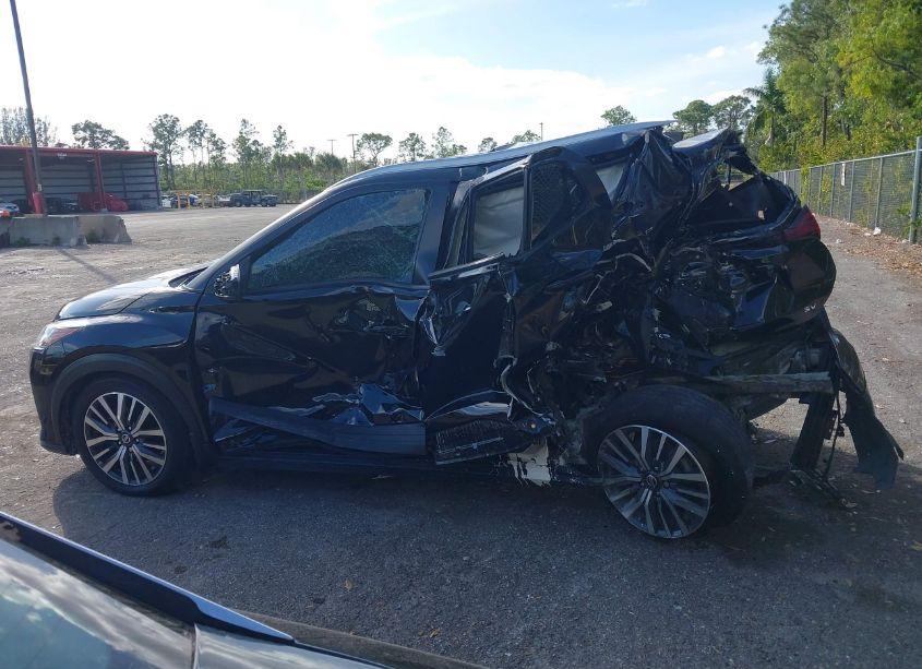 Photo 14 of 2021 Nissan Kicks SV (VIN 3N1CP5CV9ML507715)