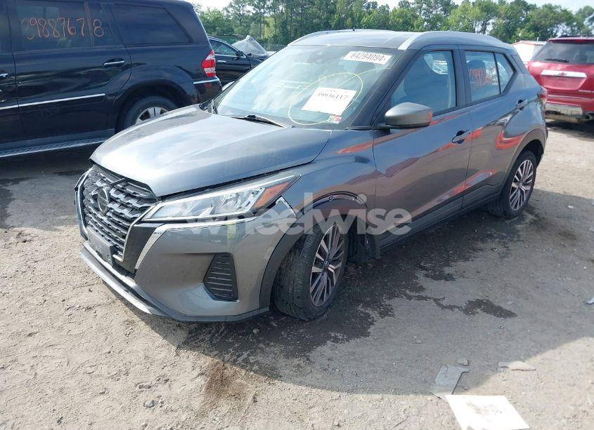 Photo 2 of 2021 Nissan Kicks SV XTRONIC CVT (VIN 3N1CP5CV9ML510792)