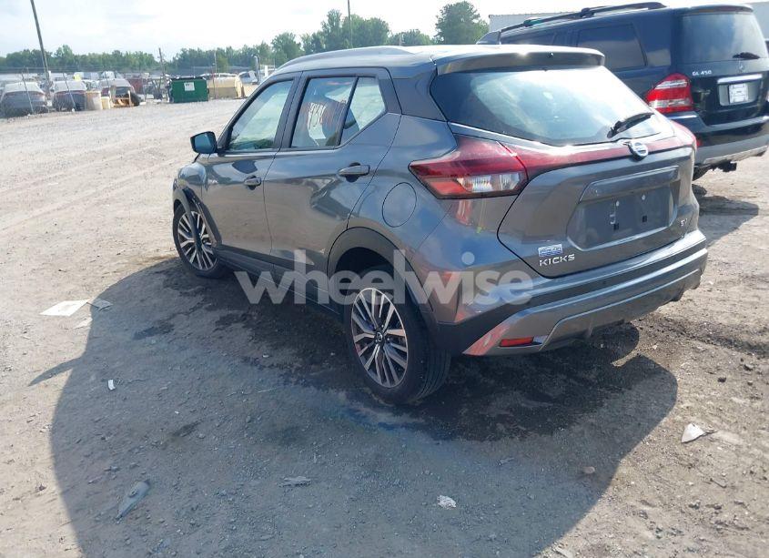 Photo 3 of 2021 Nissan Kicks SV XTRONIC CVT (VIN 3N1CP5CV9ML510792)