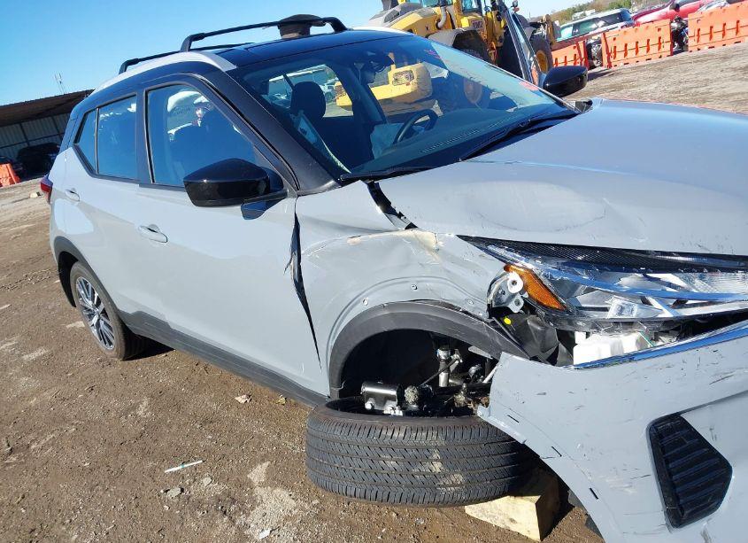 Photo 6 of 2022 Nissan Kicks SV XTRONIC CVT (VIN 3N1CP5CV9NL518313)