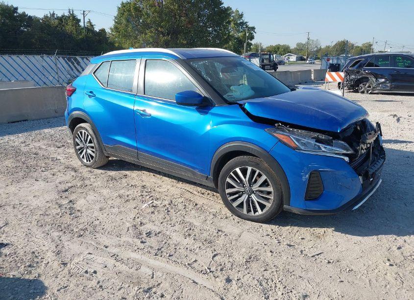 2022 Nissan Kicks SV XTRONIC CVT (VIN 3N1CP5CV9NL524158) main photo