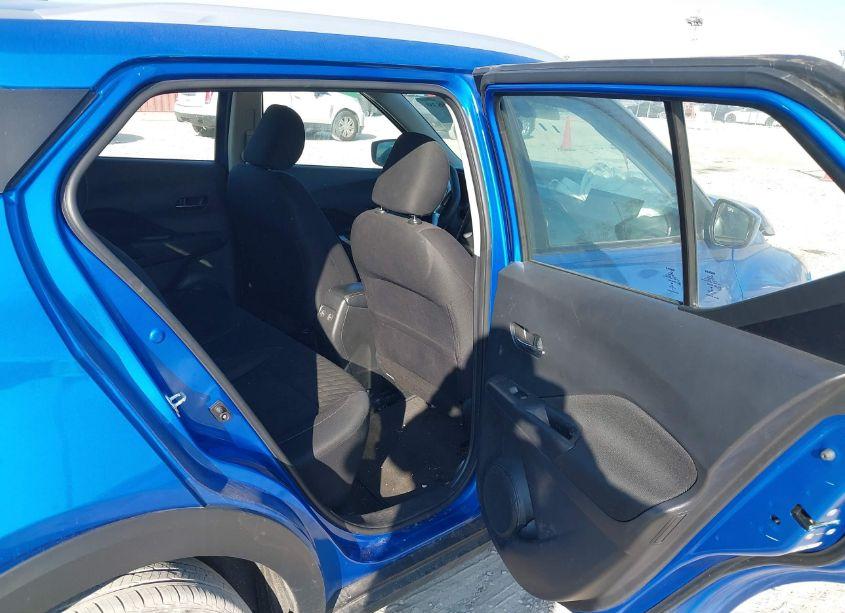 Photo 8 of 2022 Nissan Kicks SV XTRONIC CVT (VIN 3N1CP5CV9NL524158)