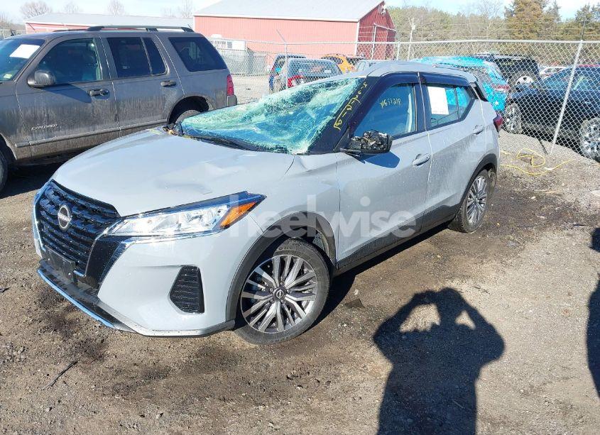 Photo 2 of 2023 Nissan Kicks SV XTRONIC CVT (VIN 3N1CP5CV9PL524907)