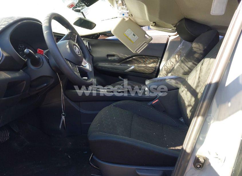 Photo 5 of 2023 Nissan Kicks SV XTRONIC CVT (VIN 3N1CP5CV9PL524907)