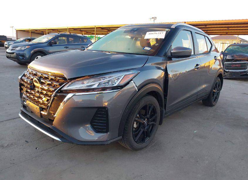 Photo 2 of 2023 Nissan Kicks SV XTRONIC CVT (VIN 3N1CP5CV9PL532005)