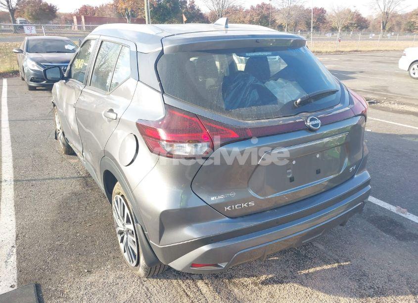 Photo 3 of 2023 Nissan Kicks SV XTRONIC CVT (VIN 3N1CP5CV9PL569474)