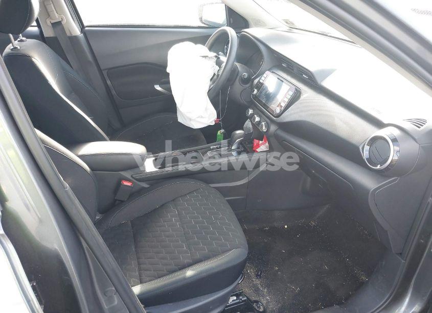 Photo 5 of 2023 Nissan Kicks SV XTRONIC CVT (VIN 3N1CP5CV9PL569474)