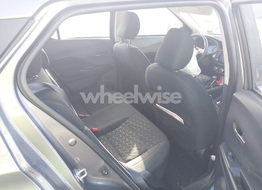 Photo 8 of 2023 Nissan Kicks SV XTRONIC CVT (VIN 3N1CP5CV9PL569474)