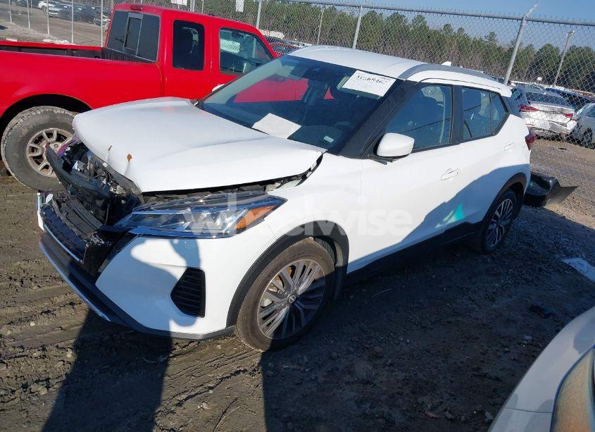 Photo 2 of 2024 Nissan Kicks SV XTRONIC CVT (VIN 3N1CP5CV9RL483245)