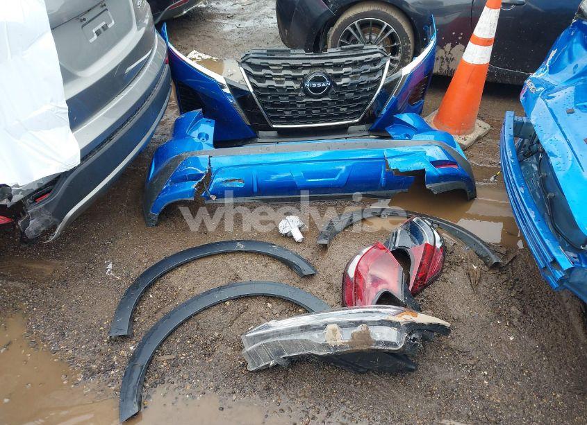 Photo 12 of 2024 Nissan Kicks SV XTRONIC CVT (VIN 3N1CP5CV9RL486307)