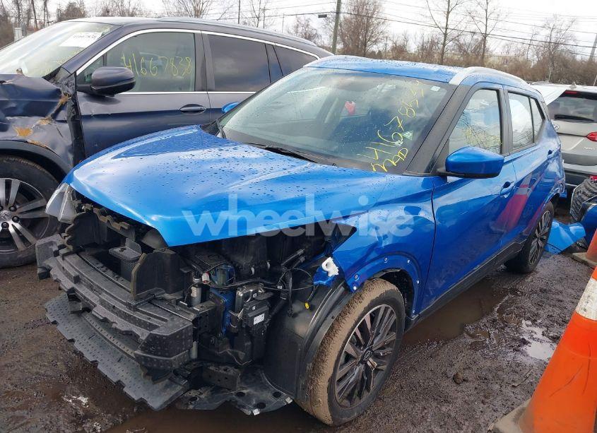 Photo 2 of 2024 Nissan Kicks SV XTRONIC CVT (VIN 3N1CP5CV9RL486307)