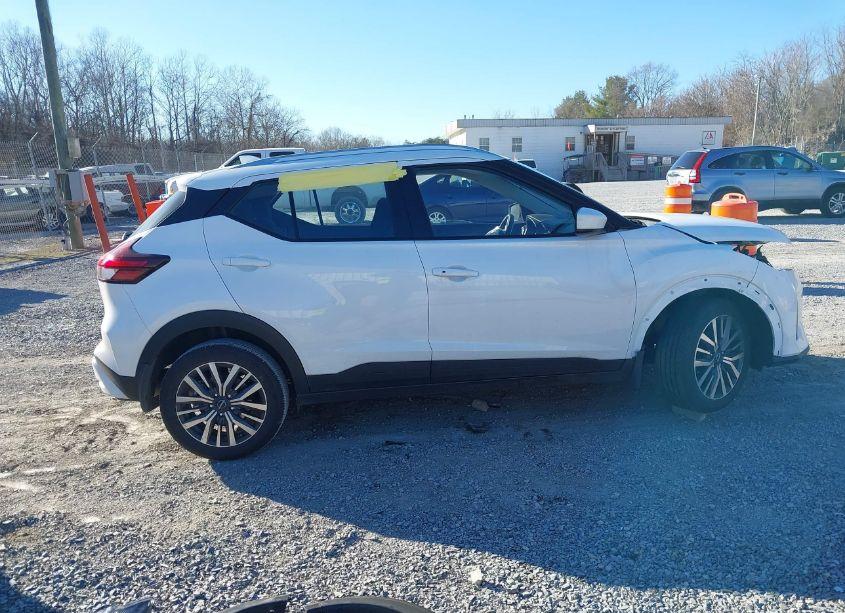 Photo 13 of 2024 Nissan Kicks SV XTRONIC CVT (VIN 3N1CP5CV9RL529267)