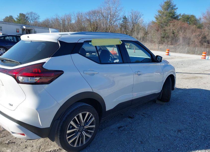 Photo 16 of 2024 Nissan Kicks SV XTRONIC CVT (VIN 3N1CP5CV9RL529267)