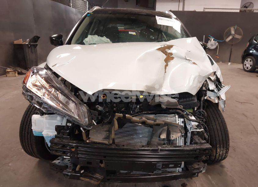 Photo 13 of 2024 Nissan Kicks SV XTRONIC CVT (VIN 3N1CP5CV9RL536445)