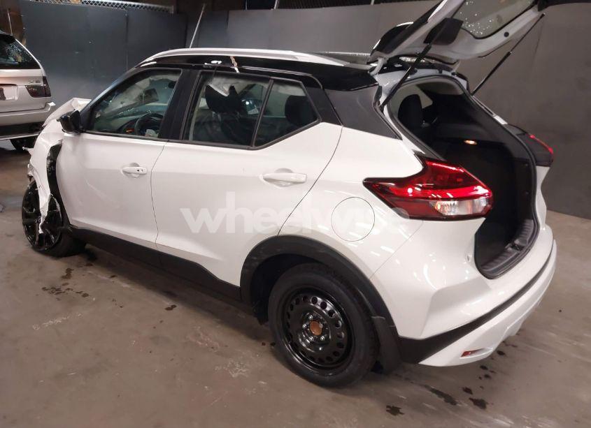 Photo 3 of 2024 Nissan Kicks SV XTRONIC CVT (VIN 3N1CP5CV9RL536445)