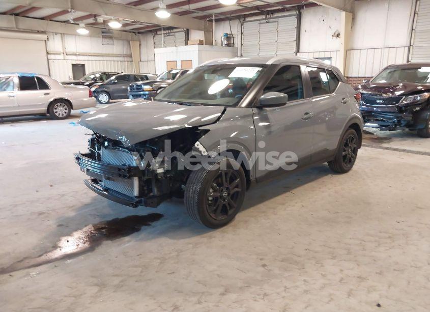 Photo 2 of 2024 Nissan Kicks SV XTRONIC CVT (VIN 3N1CP5CV9RL569851)