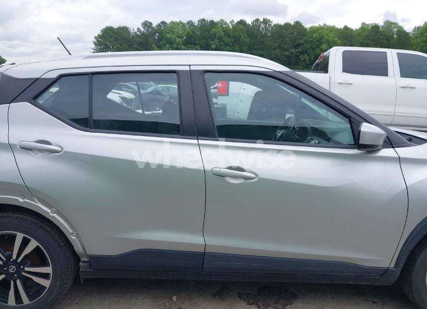 Photo 14 of 2020 Nissan Kicks SV XTRONIC CVT (VIN 3N1CP5CVXLL510122)