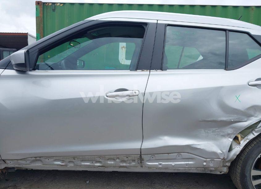 Photo 15 of 2020 Nissan Kicks SV XTRONIC CVT (VIN 3N1CP5CVXLL510122)