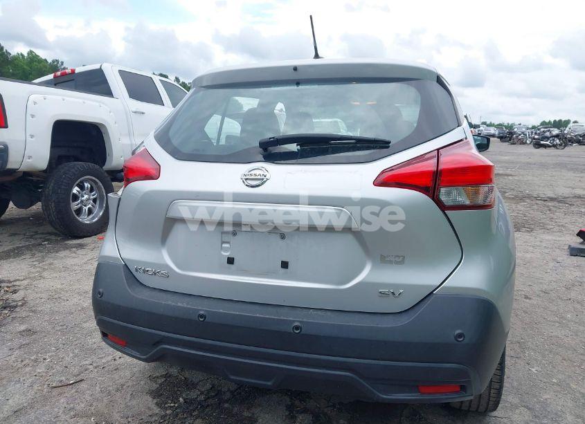 Photo 17 of 2020 Nissan Kicks SV XTRONIC CVT (VIN 3N1CP5CVXLL510122)
