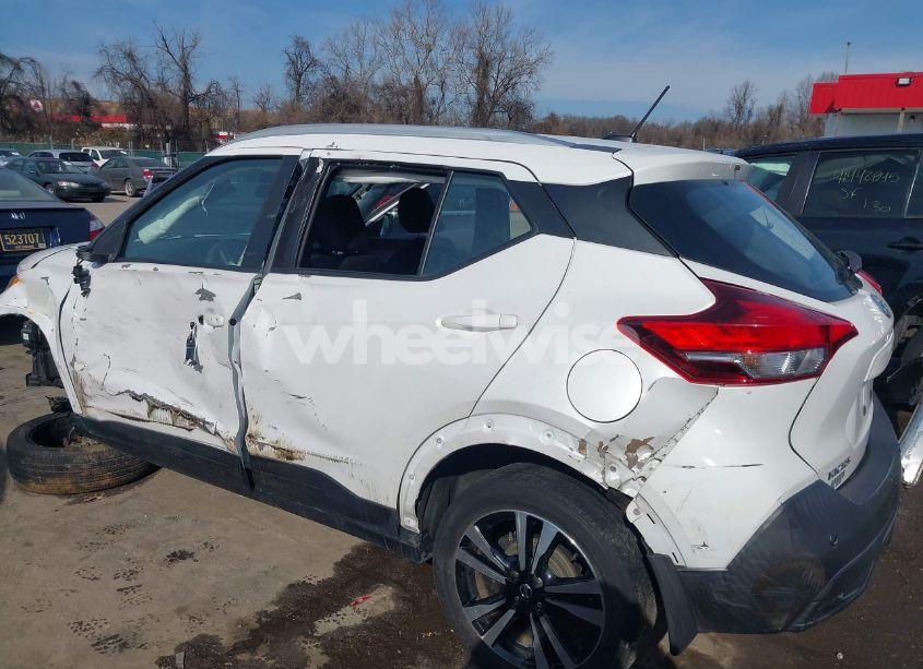 Photo 20 of 2020 Nissan Kicks SV XTRONIC CVT (VIN 3N1CP5CVXLL545212)