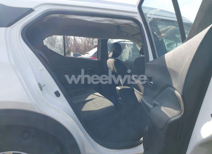 Photo 8 of 2020 Nissan Kicks SV XTRONIC CVT (VIN 3N1CP5CVXLL545212)