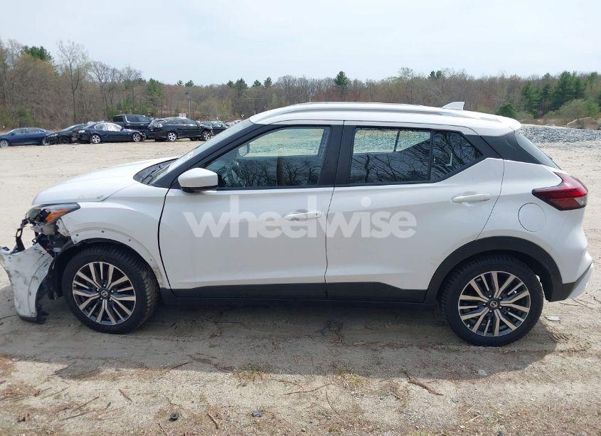 Photo 14 of 2021 Nissan Kicks SV XTRONIC CVT (VIN 3N1CP5CVXML470495)
