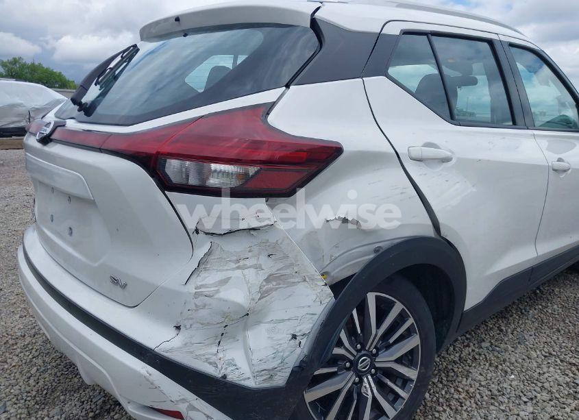 Photo 6 of 2021 Nissan Kicks SV XTRONIC CVT (VIN 3N1CP5CVXML481254)