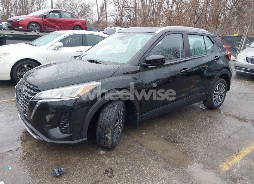 Photo 2 of 2021 Nissan Kicks SV XTRONIC CVT (VIN 3N1CP5CVXML504287)