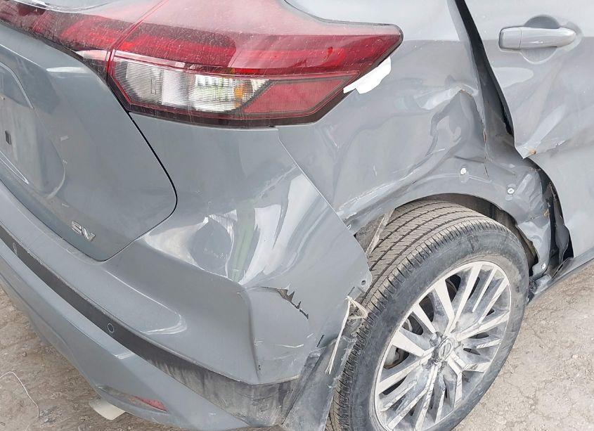 Photo 6 of 2022 Nissan Kicks SV XTRONIC CVT (VIN 3N1CP5CVXNL505652)