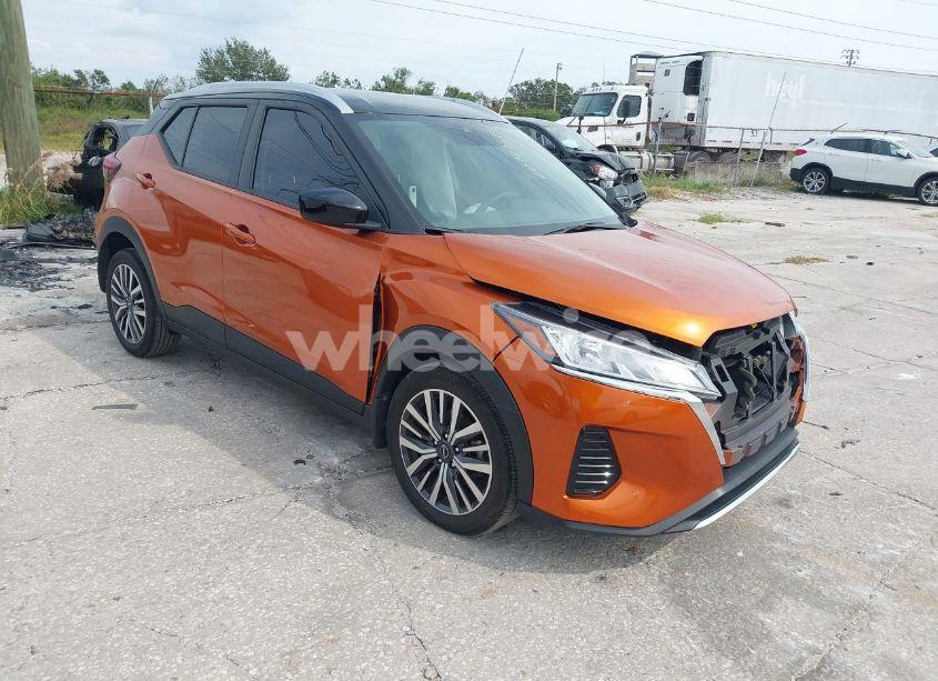 2022 Nissan Kicks SV XTRONIC CVT (VIN 3N1CP5CVXNL517820) main photo