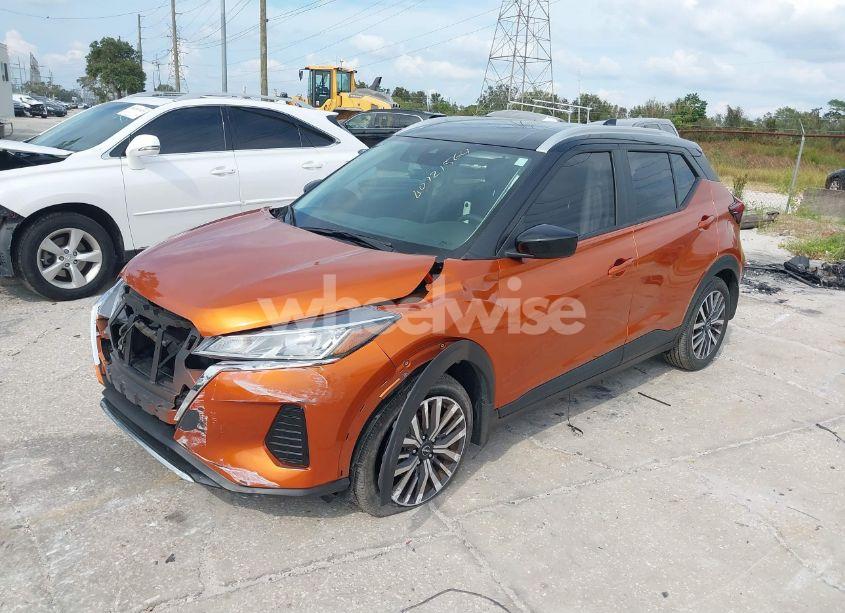 Photo 2 of 2022 Nissan Kicks SV XTRONIC CVT (VIN 3N1CP5CVXNL517820)