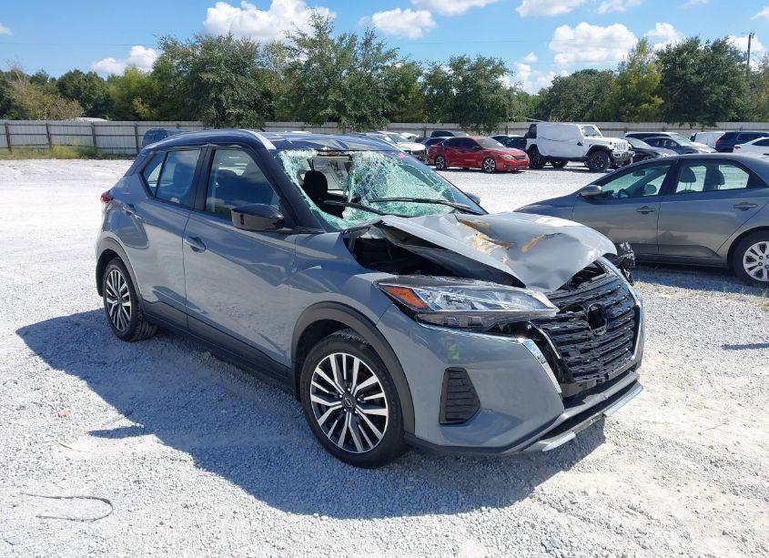 2022 Nissan Kicks SV XTRONIC CVT (VIN 3N1CP5CVXNL518255) main photo