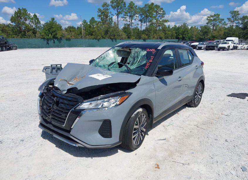 Photo 2 of 2022 Nissan Kicks SV XTRONIC CVT (VIN 3N1CP5CVXNL518255)