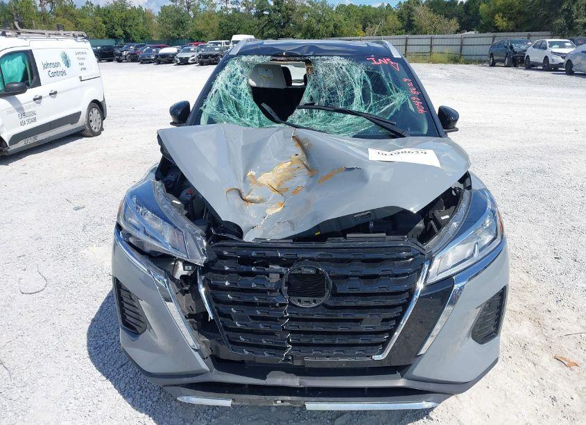 Photo 6 of 2022 Nissan Kicks SV XTRONIC CVT (VIN 3N1CP5CVXNL518255)