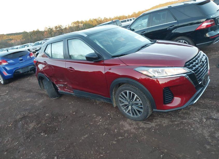 2022 Nissan Kicks SV XTRONIC CVT (VIN 3N1CP5CVXNL531975) main photo