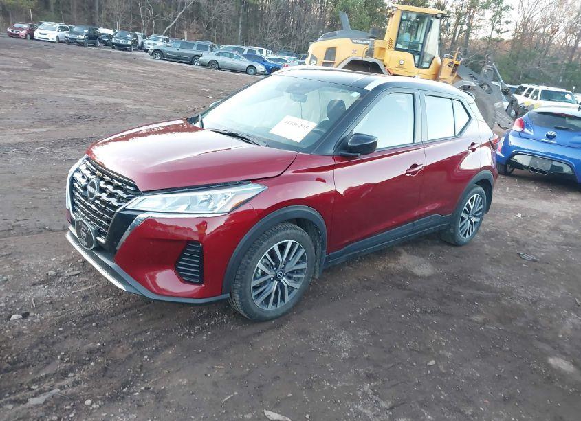 Photo 2 of 2022 Nissan Kicks SV XTRONIC CVT (VIN 3N1CP5CVXNL531975)