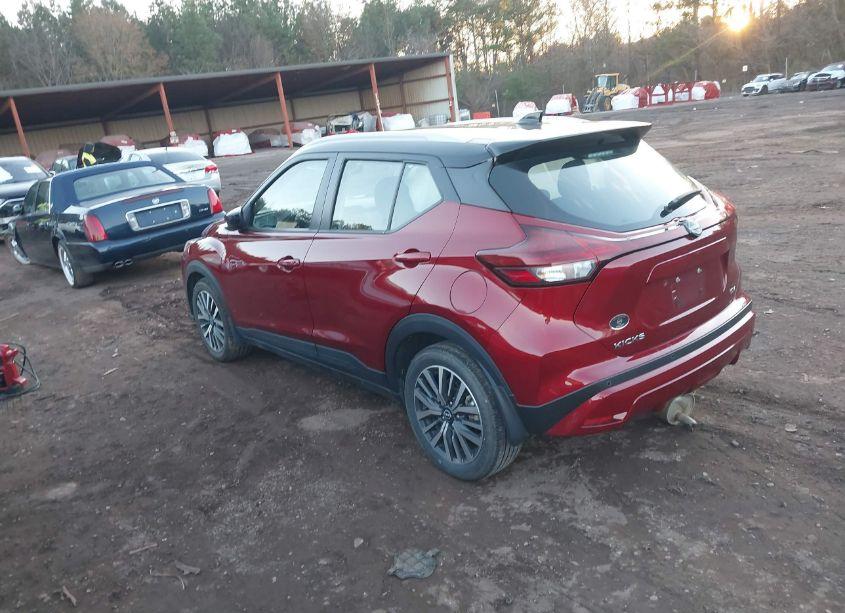 Photo 3 of 2022 Nissan Kicks SV XTRONIC CVT (VIN 3N1CP5CVXNL531975)