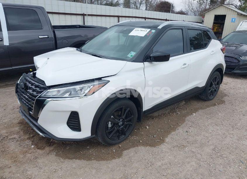 Photo 2 of 2023 Nissan Kicks SV XTRONIC CVT (VIN 3N1CP5CVXPL488337)