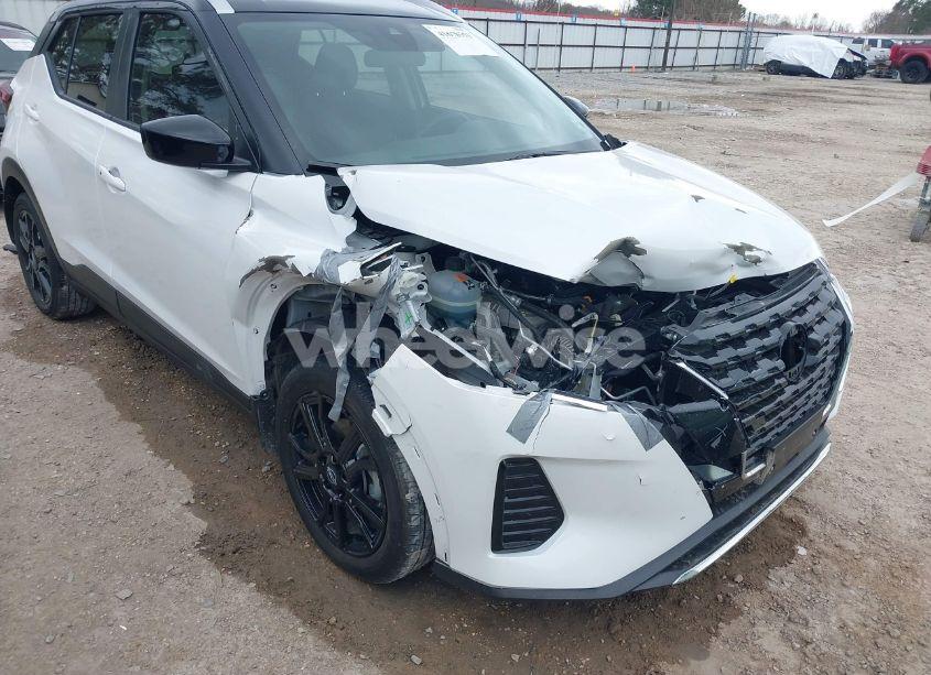 Photo 6 of 2023 Nissan Kicks SV XTRONIC CVT (VIN 3N1CP5CVXPL488337)