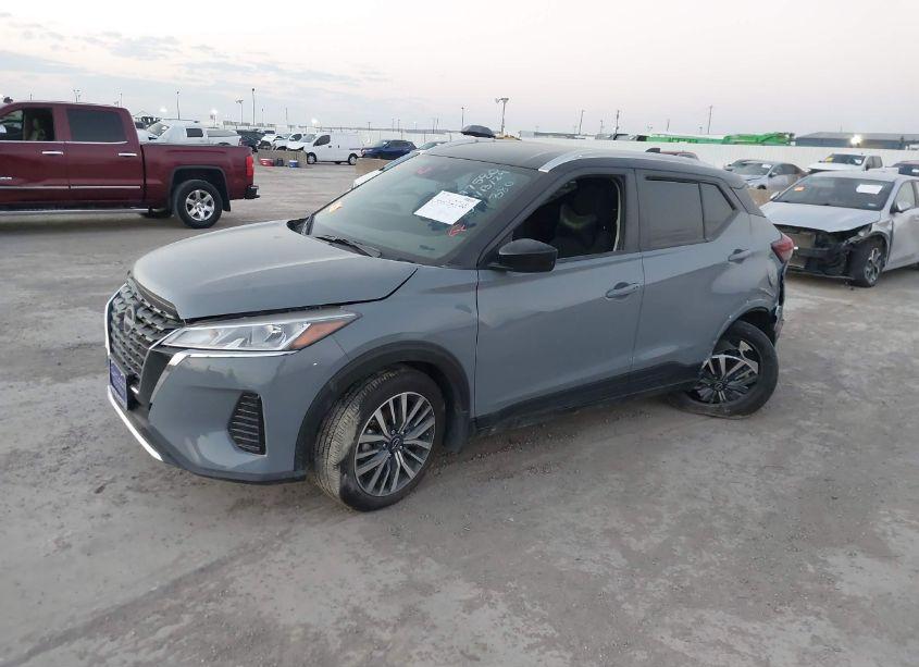 Photo 2 of 2024 Nissan Kicks SV XTRONIC CVT (VIN 3N1CP5CVXRL473825)