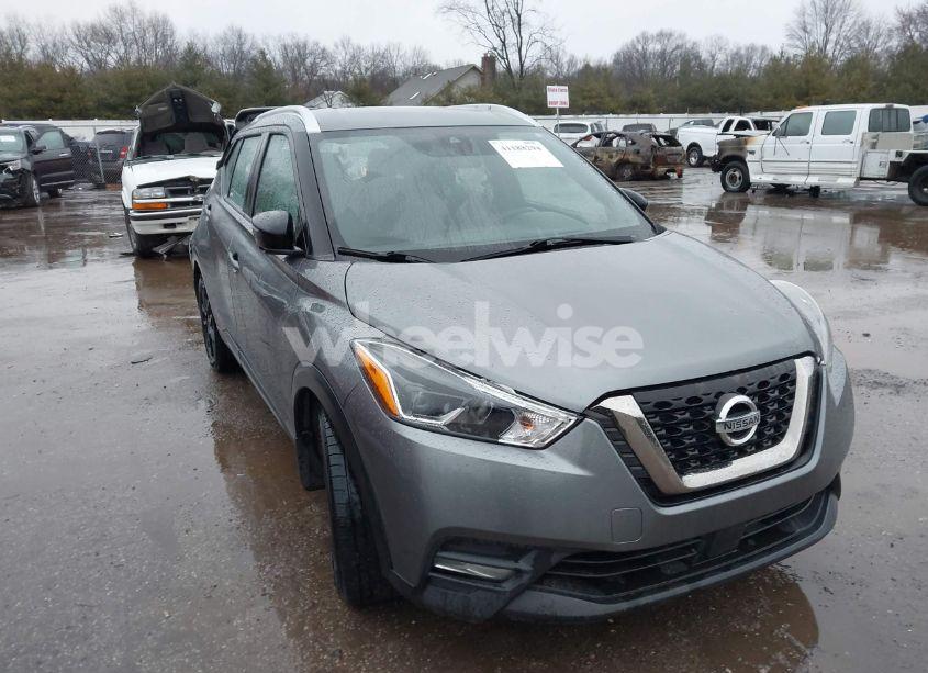 2020 Nissan Kicks SR XTRONIC CVT (VIN 3N1CP5DV0LL575186) main photo