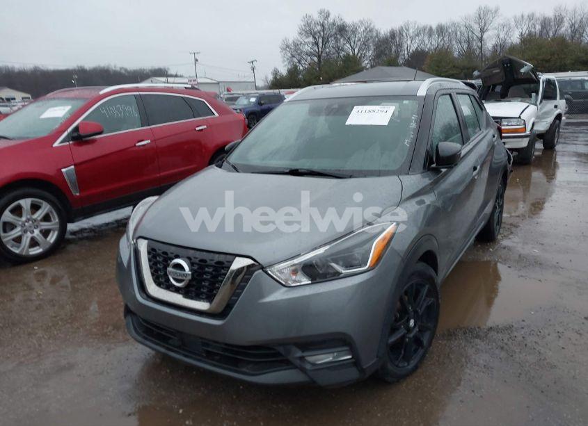 Photo 2 of 2020 Nissan Kicks SR XTRONIC CVT (VIN 3N1CP5DV0LL575186)