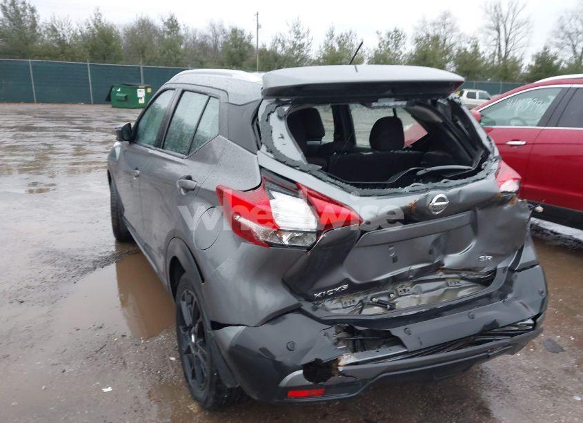 Photo 3 of 2020 Nissan Kicks SR XTRONIC CVT (VIN 3N1CP5DV0LL575186)