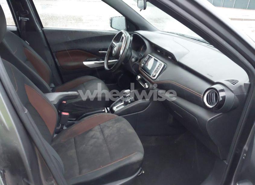 Photo 5 of 2020 Nissan Kicks SR XTRONIC CVT (VIN 3N1CP5DV0LL575186)